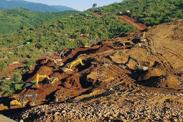 Lở đất tại mỏ đá quý Myanmar, nhiều người thiệt mạng ảnh 1