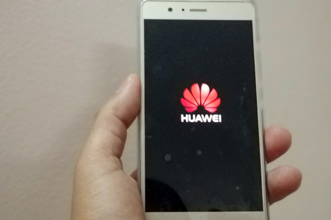 Huawei cần phải công khai tên các dòng thiết bị dính lỗi bảo mật ảnh 1