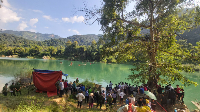 Hà Giang: Tìm thấy nạn nhân cuối cùng trong vụ lật thuyền ở sông Gâm ảnh 1