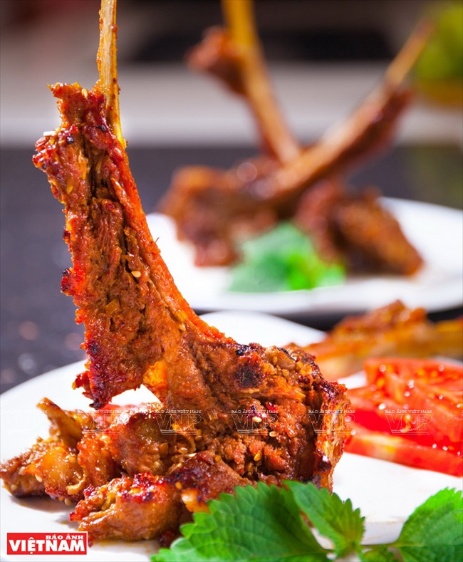 Sườn cừu nướng - Món ăn nhất định phải thử khi tới Ninh Thuận ảnh 1