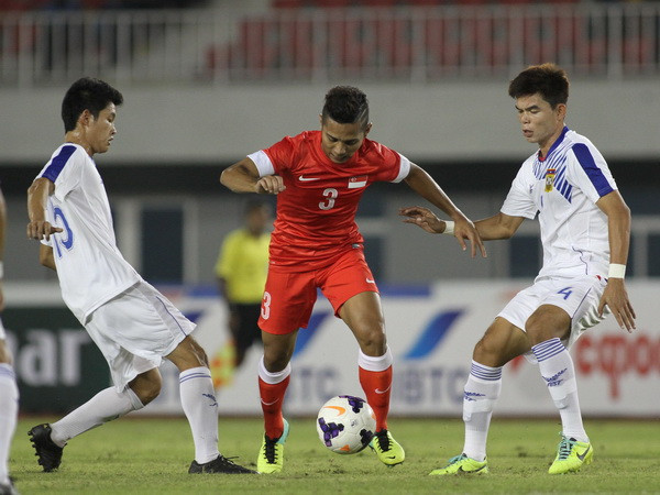 Chơi thiếu người, U23 Lào vẫn cầm hòa U23 Singapore ảnh 1