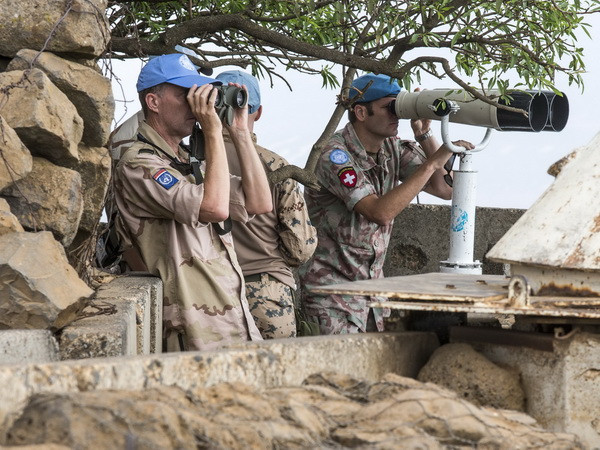 Lính gìn giữ hòa bình Philippines phá vòng vây của quân nổi dậy Syria ảnh 1