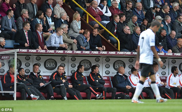 Cận cảnh màn ra mắt của Angel Di Maria ở trận M.U hòa Burnley ảnh 8