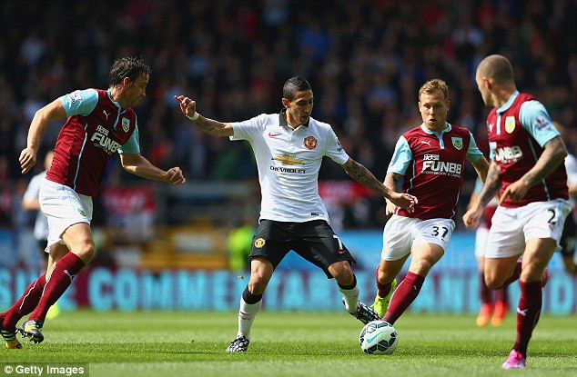 Cận cảnh màn ra mắt của Angel Di Maria ở trận M.U hòa Burnley ảnh 2