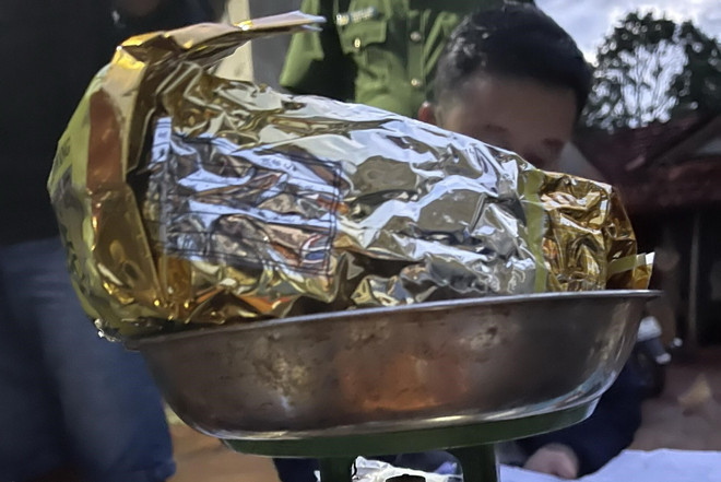 Gia Lai: Bắt giữ 5 đối tượng tàng trữ, vận chuyển 1,2kg ma túy đá ảnh 1