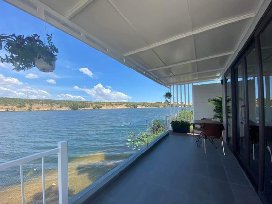 Tháo dỡ công trình xâm phạm thắng cảnh Quốc gia Bàu Trắng ảnh 1