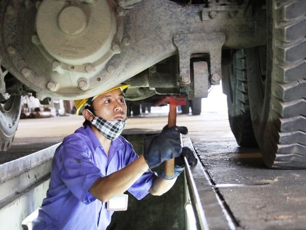 Cả nước có hơn 19.300 xe ôtô phải ‘đắp chiếu’ từ đầu năm 2019 ảnh 1