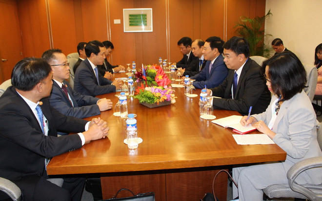 Phó Thủ tướng Phạm Bình Minh tiếp xúc song phương tại AMM 50 ảnh 1