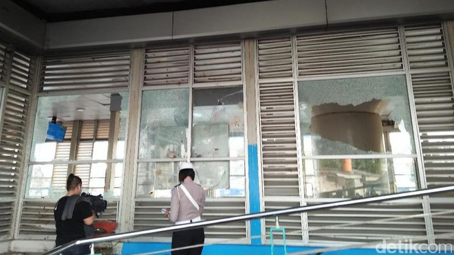 Không có người Việt bị ảnh hưởng trong các vụ đánh bom tại Jakarta ảnh 1