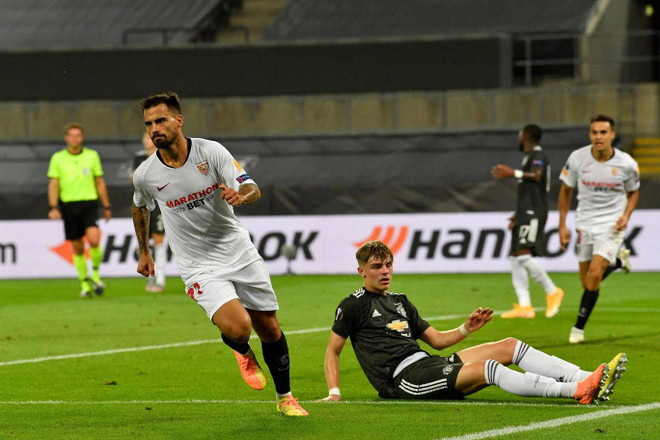 Ngược dòng hạ M.U, Sevilla thẳng tiến chung kết Europa League ảnh 2