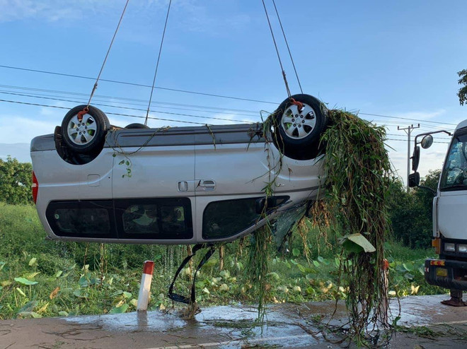 6 công dân Việt Nam tử vong trong vụ tai nạn giao thông ở Campuchia ảnh 2