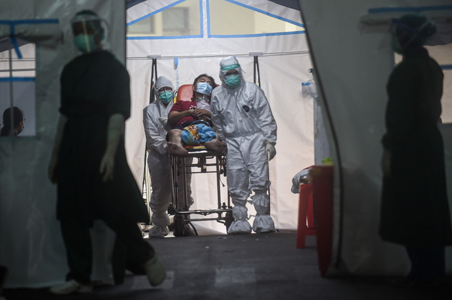 Dịch bệnh COVID-19 bùng phát: Indonesia loay hoay phục hồi du lịch ảnh 1