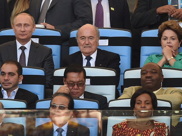 Tổng thống Nga Putin nhận quyền đăng cai World Cup 2018 ảnh 2