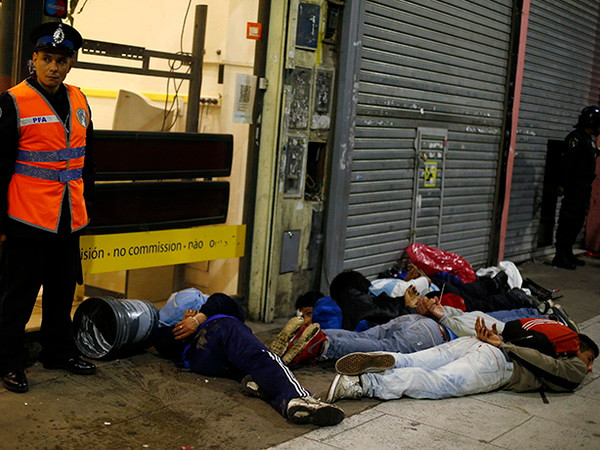 Bạo loạn bùng phát sau trận thua của Argentina ở chung kết ảnh 4