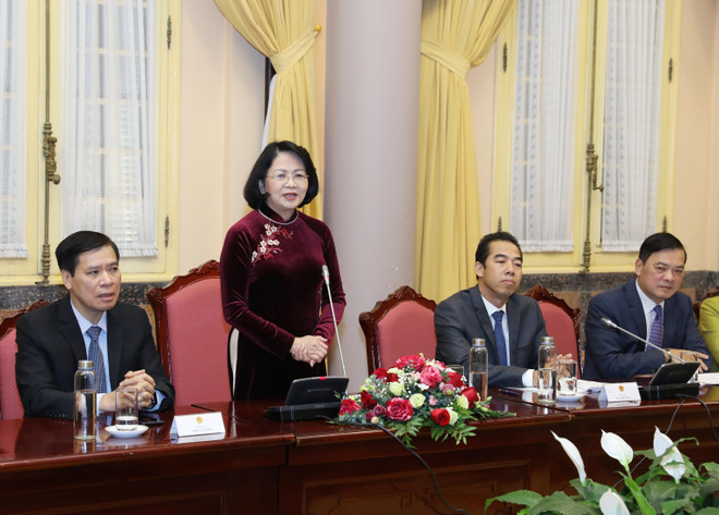 Trao quyết định cho 16 đại sứ Việt Nam ở nước ngoài nhiệm kỳ 2019-2022 ảnh 2