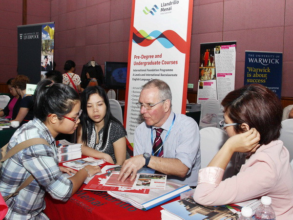 Nỗ lực đưa quan hệ hợp tác Việt-Anh đi vào chiều sâu ảnh 1