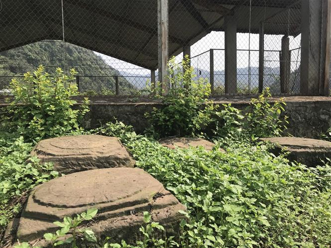 Di tích lịch sử-khảo cổ học Hoàng thành Yên Bái ngập trong cỏ dại ảnh 1