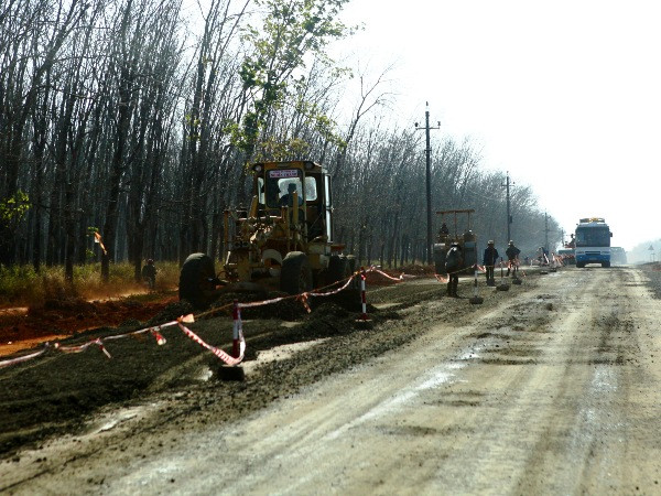 Phát hiện nhiều sai phạm trong thi công cải tạo Quốc lộ 14 ảnh 1