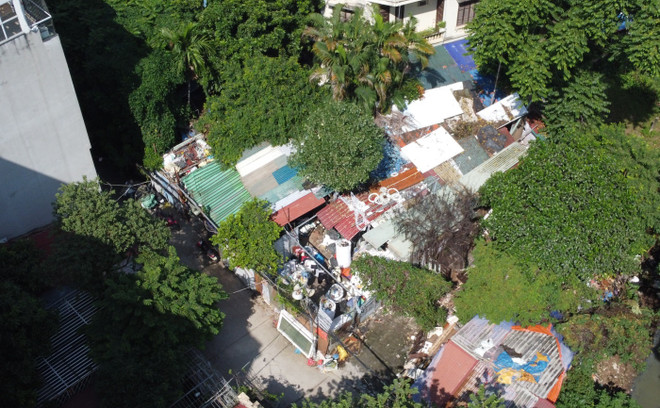 Hà Nội: Nhức nhối nạn 'xẻ thịt' không gian xanh kinh doanh trái phép ảnh 1