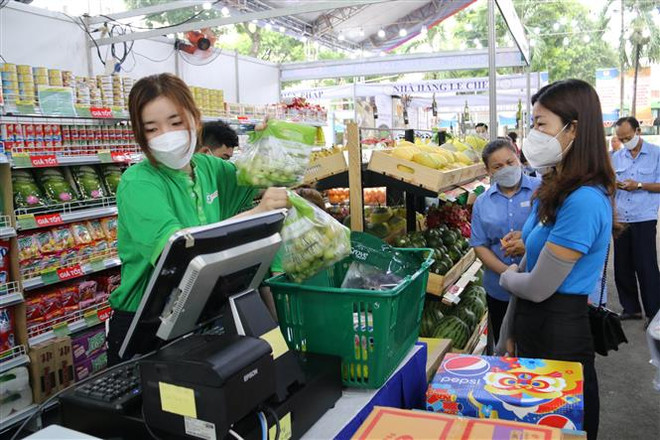 Tạo động lực để người lao động cống hiến, thích ứng với tình hình mới ảnh 2