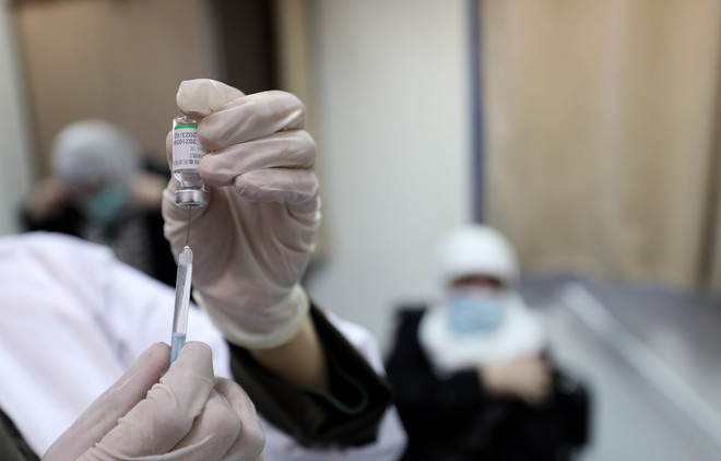 Vaccine phòng COVID-19 của hãng dược phẩm Trung Quốc Sinopharm. (Ảnh: THX/TTXVN) Mỹ tụt hậu so với Trung Quốc trong "ngoại giao vaccine" ở Mỹ Latinh ảnh 1