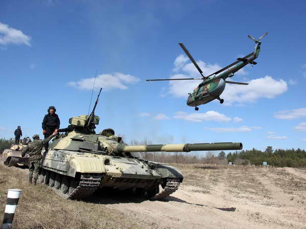 Ukraine cử 16 sỹ quan cấp cao tập trận chung với NATO ảnh 1