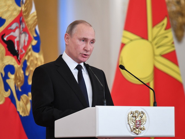 Tổng thống Nga Vladimir Putin. (Nguồn: AFP/TTXVN) Tổng thống Nga, Thủ tướng Đức gửi thông điệp chúc mừng Năm mới ảnh 1