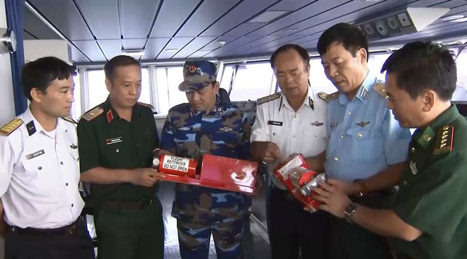 [Photo] Hộp đen máy bay gặp nạn CASA-212 vẫn gần như nguyên vẹn ảnh 3