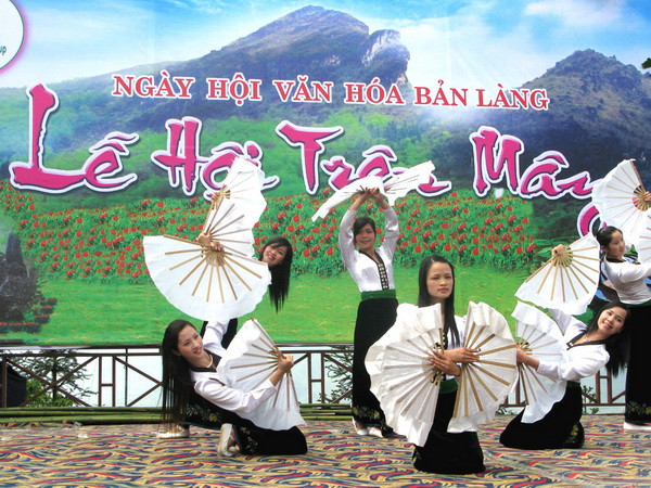 Lễ hội trên mây chính thức khai hội tại Sa Pa, Lào Cai ảnh 1