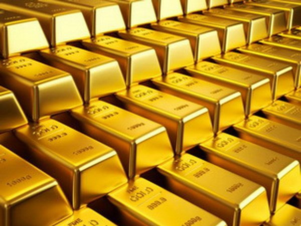 Kinh tế Mỹ phục hồi đẩy giá vàng thế giới tiếp tục giảm ảnh 1