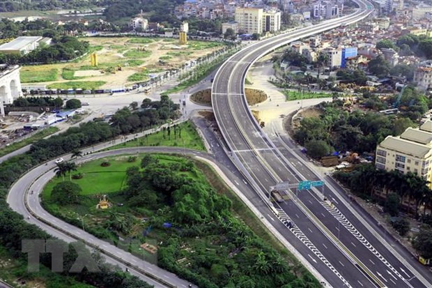 Đầu tư công trọng điểm: “Quả đấm thép” cho tăng trưởng kinh tế ảnh 2