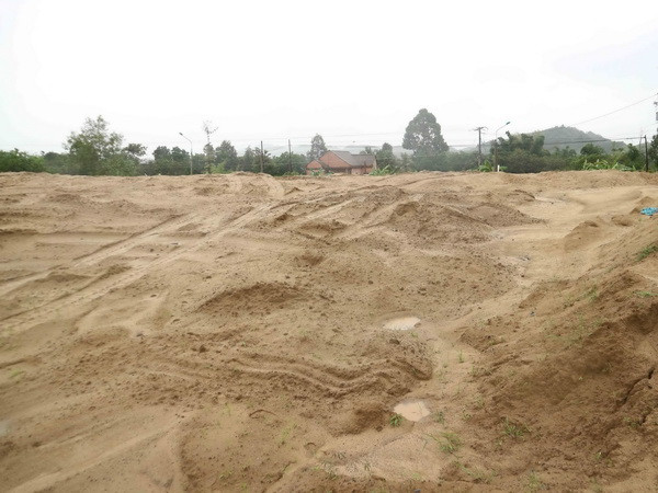 Quảng Trị tạm dừng đấu giá quyền khai thác tại mỏ cát sỏi Cồn Nổi ảnh 1