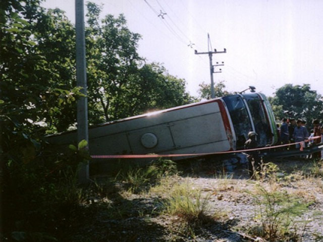 Tai nạn giao thông nghiêm trọng tại Thái Lan làm 25 người chết ảnh 1