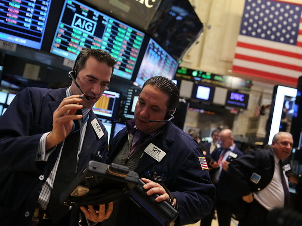 Số liệu thất vọng về việc làm kéo chứng khoán Mỹ lao dốc ảnh 1