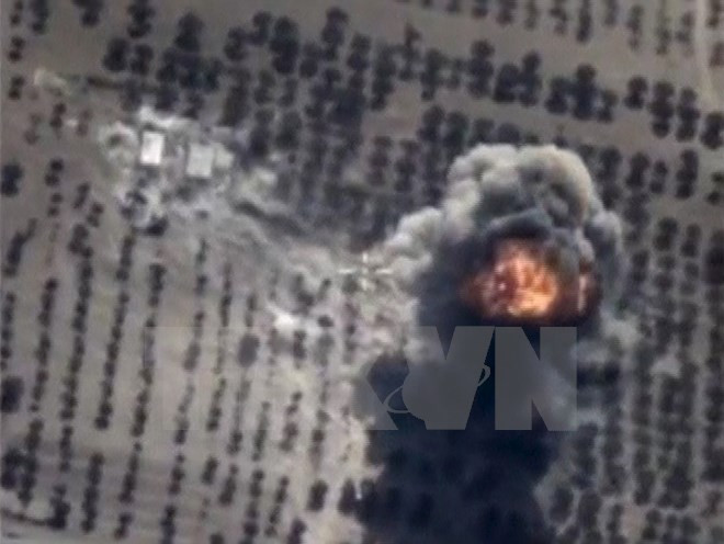 [Video] Nga đánh giá sức mạnh quân đội qua chiến dịch không kích IS ảnh 1