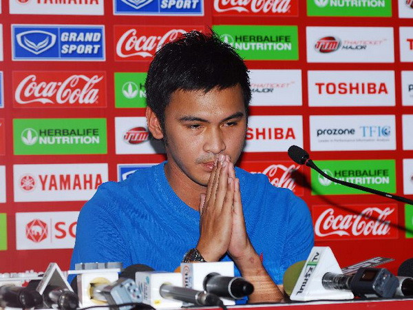 Sao Thái Lan bị loại khỏi đội tuyển vì nghi án hiếp dâm nữ sinh ảnh 1