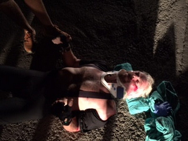 Tỷ phú "số đen" lại thoát chết trong gang tấc sau vụ tai nạn ảnh 1