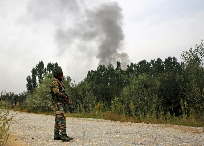 Ấn Độ triệu Cao ủy Pakistan để phản đối vụ tấn công khủng bố ở Pulwama ảnh 1