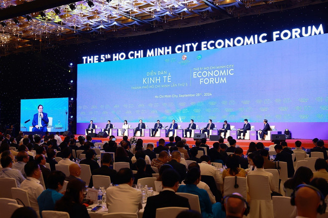 ttxvn_thu tuong doi thoai chinh sach (1).jpg