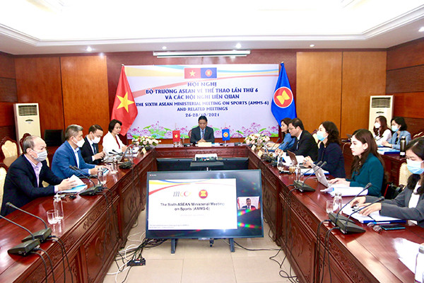 Các đại diện Việt Nam tham dự Hội nghị trực tuyến AMMS 6. (Nguồn: tdtt.gov.vn) Việt Nam sẵn sàng chào đón các đoàn thể thao đến tham dự SEA Games 31 ảnh 1
