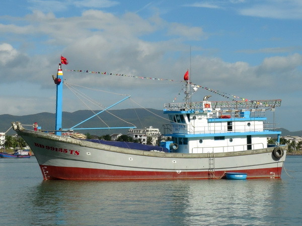 Tàu cá được đóng mới từ nguồn vốn vay theo Nghị định 67/NĐ-CP. (Ảnh: Nguyên Lý/TTXVN) Agribank Khánh Hòa phản hồi kiến nghị liên quan đến vốn đóng tàu ảnh 1