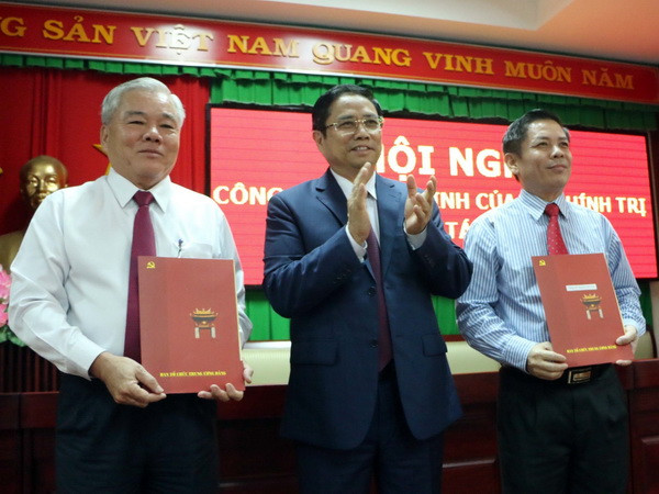 Công bố quyết định của Bộ Chính trị về công tác cán bộ tại Sóc Trăng ảnh 1