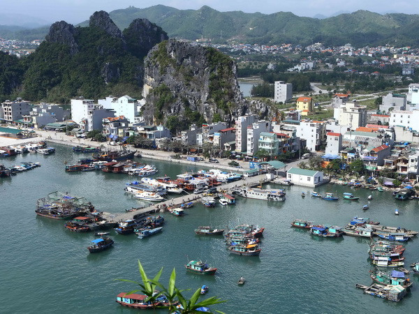 Khu kinh tế Vân Đồn. (Ảnh: Minh Quyết/TTXVN) Xây dựng hệ thống chính trị tại các đơn vị hành chính-kinh tế đặc biệt ảnh 1