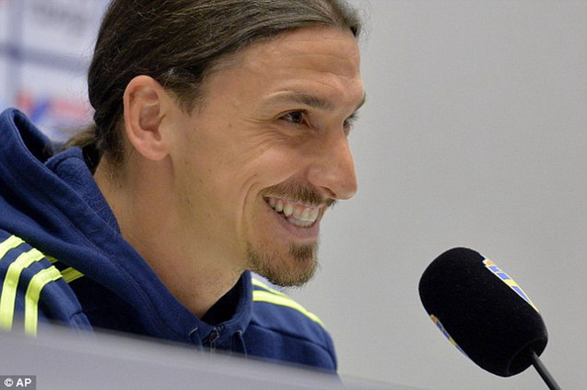 Chuyển nhượng 27/5: Ibra phớt lờ M.U, Arsenal "đại chiến" Real ảnh 1
