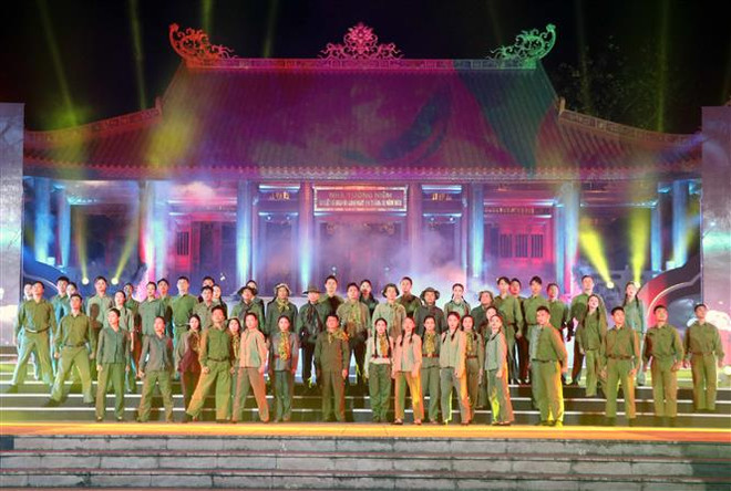 Lễ tưởng niệm 50 năm Ngày hy sinh của 60 liệt sỹ TNXP Đại đội 915 ảnh 1