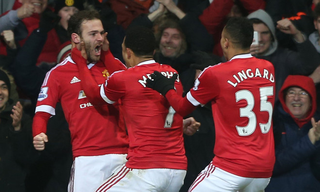 Premier League: Liverpool vùi dập Man City, M.U áp sát tốp 4 ảnh 1