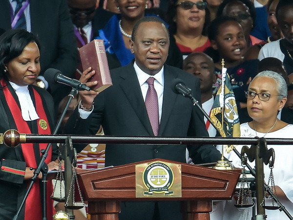 Ông Uhuru Kenyatta nhậm chức Tổng thống Kenya nhiệm kỳ hai ảnh 1