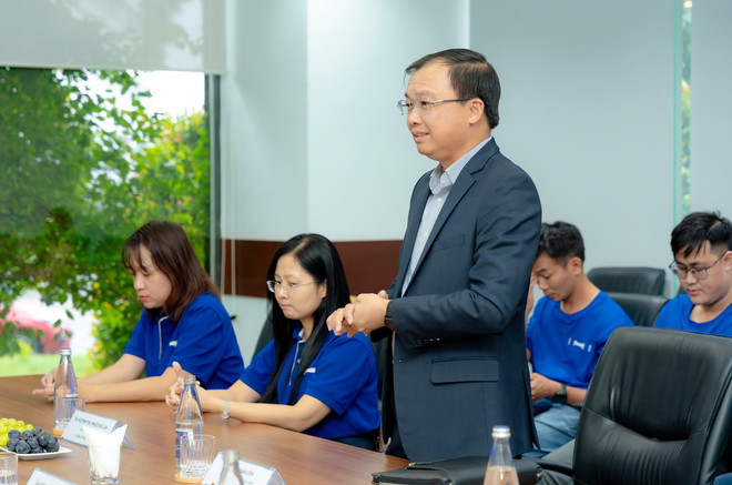 Ông Lê Thành Liêm, Giám Đốc Điều Hành Tài chính Vinamilk chia sẻ chuyển đổi số, trong đó có số hóa trong quản trị tài chính, là một chiến lược lớn tại Vinamilk. Hop tac VNM-FPT 1 (3)_resize.jpg