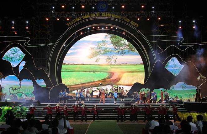 Festival Dân ca Ví, Giặm Nghệ Tĩnh 2023 - Tinh hoa Tỏa sáng ảnh 1