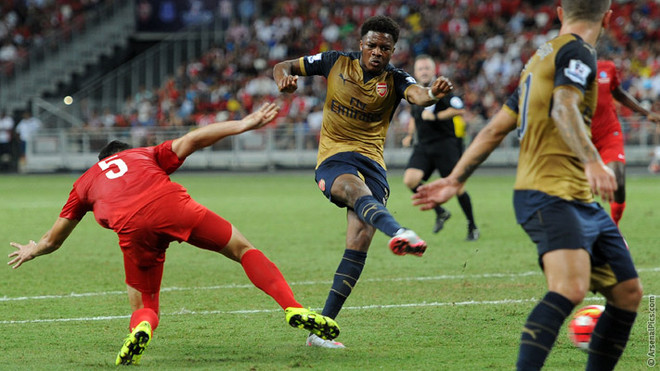Cận cảnh Arsenal giành chiến thắng tưng bừng trước Singapore ảnh 1